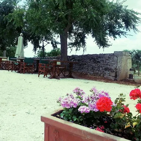 Country house Masseria Sant'elia *